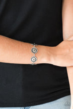Load image into Gallery viewer, Paparazzi 🔆 Funky Flower Child - Silver Bracelet