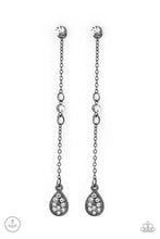 Load image into Gallery viewer, Paparazzi š When It REIGNS - Black Post Earrings