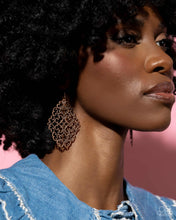 Load image into Gallery viewer, Paparazzi 🔆 Contemporary Courtyards - Copper Earrings
