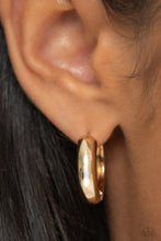 Load image into Gallery viewer, Paparazzi 🔆 Simply Sinuous - Gold Earrings
