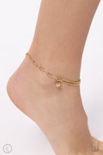 Load image into Gallery viewer, Paparazzi 🔆 Solo Sojourn - Gold Anklet