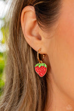 Load image into Gallery viewer, Paparazzi 🔆 Fashionable Fruit - Gold Earrings