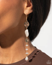 Load image into Gallery viewer, Paparazzi 🔆 Cosmopolitan Chic - Gold Earrings