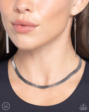 Load image into Gallery viewer, Paparazzi 🔆 Musings Moment - Silver Necklace