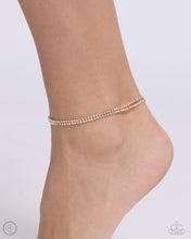 Load image into Gallery viewer, Paparazzi 🔆 Dainty Declaration - Gold Anklet