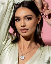 Load image into Gallery viewer, Paparazzi 🔆 Soaring Stars - White Necklace