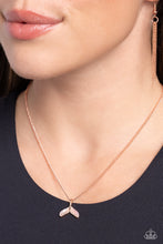 Load image into Gallery viewer, Paparazzi 🔆 Mermaid Masterpiece - Copper Necklace