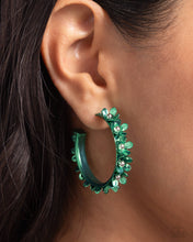 Load image into Gallery viewer, Paparazzi 🔆 Fashionable Flower Crown - Green Earrings