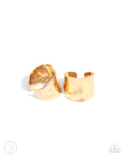 Load image into Gallery viewer, oak-sisters-jewelry-warped-wonder-gold-post earrings-paparazzi-accessories-by-lisa