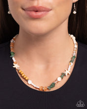 Load image into Gallery viewer, Paparazzi 🔆 Beachy Beginner - Green Necklace