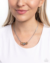Load image into Gallery viewer, Paparazzi 🔆 Beaming Beads - Silver Necklace