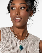 Load image into Gallery viewer, Paparazzi 🔆 Manufactured Majesty - Blue Necklace