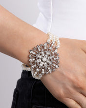 Load image into Gallery viewer, Paparazzi 🔆 Flattering Florals - White Bracelet