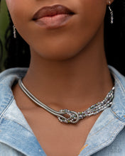 Load image into Gallery viewer, Paparazzi 🔆 Mismatched Mirage - Silver Necklace