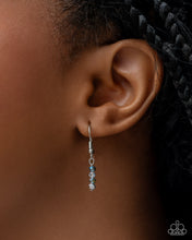 Load image into Gallery viewer, Paparazzi 🔆 Mismatched Mirage - Silver Necklace