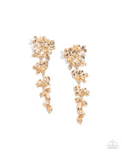 Load image into Gallery viewer, oak-sisters-jewelry-generous-garden-gold-post earrings-paparazzi-accessories-by-lisa