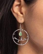 Load image into Gallery viewer, Paparazzi 🔆 Picturesque Scene - Green Earrings