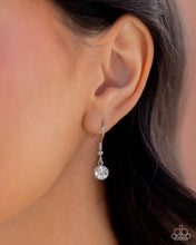 Load image into Gallery viewer, Paparazzi 🔆 Vulnerable Vacation - Yellow Necklace