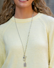 Load image into Gallery viewer, Paparazzi 🔆 Dreamy Direction - Silver Lanyard