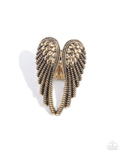 Load image into Gallery viewer, oak-sisters-jewelry-angelic-actress-gold-ring-paparazzi-accessories-by-lisa