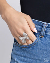 Load image into Gallery viewer, Paparazzi 🔆 Sweetheart Souvenir - White Ring