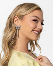 Load image into Gallery viewer, Paparazzi 🔆 Next SOAR - Pink Post Earrings