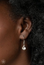 Load image into Gallery viewer, Paparazzi π What A Gem - White Necklace
