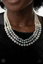 Load image into Gallery viewer, Paparazzi π Lady In Waiting Necklace