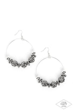 Load image into Gallery viewer, oak-sisters-jewelry-threaded-hoops-silver-shimmer-accent-blockbus-paparazzi-accessories-by-lisa