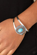 Load image into Gallery viewer, Paparazzi 🔆 Deep In The TUMBLEWEEDS - Blue Bracelet