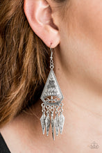 Load image into Gallery viewer, Paparazzi 🔆 Me Oh MAYAN - Silver Earrings