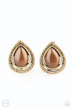 Load image into Gallery viewer, oak-sisters-jewelry-noteworthy-shimmer-brass-clip-on-paparazzi-accessories-by-lisa