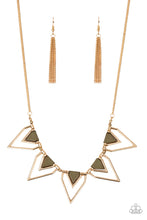 Load image into Gallery viewer, oak-sisters-jewelry-the-pack-leader-green-necklace-paparazzi-accessories-by-lisa
