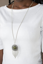 Load image into Gallery viewer, Paparazzi 🔆 Bon VOYAGER - Green Necklace