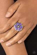 Load image into Gallery viewer, Paparazzi 🔆 Color Me Calla Lily - Purple Ring