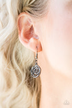 Load image into Gallery viewer, Paparazzi π Rosy Rosette - Black Necklace