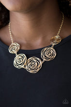 Load image into Gallery viewer, Paparazzi 🔆 Rosy Rosette - Gold Necklace