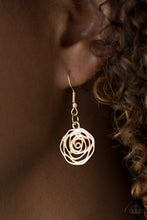 Load image into Gallery viewer, Paparazzi 🔆 Rosy Rosette - Gold Necklace