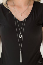 Load image into Gallery viewer, Paparazzi 🔆 Be Fancy - White Necklace