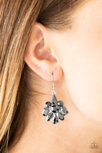 Load image into Gallery viewer, Paparazzi 🔆 Fiercely Famous - Silver Earrings