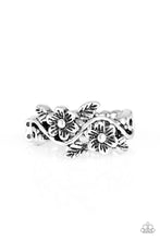 Load image into Gallery viewer, oak-sisters-jewelry-stop-and-smell-the-flowers-silver-ring-paparazzi-accessories-by-lisa