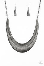 Load image into Gallery viewer, oak-sisters-jewelry-feast-or-famine-black-necklace-paparazzi-accessories-by-lisa