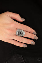 Load image into Gallery viewer, Paparazzi 🔆 Adventure Venture - Black Ring