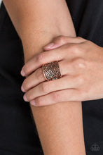 Load image into Gallery viewer, Paparazzi 🔆 Garden Safari - Copper Ring