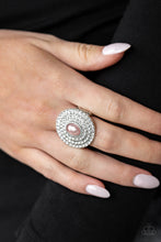 Load image into Gallery viewer, Paparazzi 🔆 Royal Ranking - Pink Ring