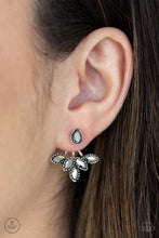 Load image into Gallery viewer, Paparazzi 🔆 A Force To BEAM Reckoned With - Silver Post Earrings