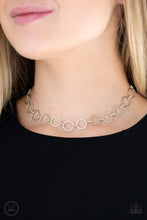 Load image into Gallery viewer, Paparazzi 🔆 Metro Spunk - Silver Necklace