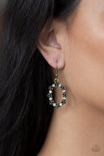 Load image into Gallery viewer, Paparazzi 🔆 Rosy Royal - Brass Earrings
