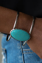 Load image into Gallery viewer, Paparazzi 🔆 Desert Empress - Blue Bracelet