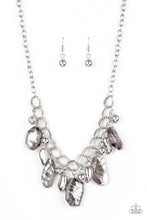 Load image into Gallery viewer, oak-sisters-jewelry-chroma-drama-black-necklace-paparazzi-accessories-by-lisa